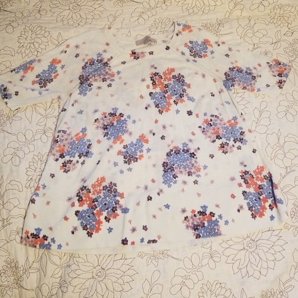 LOFT Sweaters - Loft floral short sleeve sweater